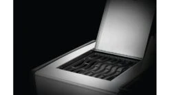 Napoleon Rogue RXT625SIBPSS-1-GB Gas BBQ - Free Cover & Accessories -Barbeque Series Shop RXT525 625 1 SideBurner IR LargeShelf SS 1000x563 2