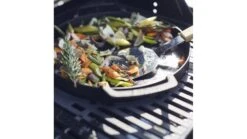 Lifestyle - Enders Switch Grid Frying Pan -Barbeque Series Shop Switch20Grid20frying20pan203 1000x563 1