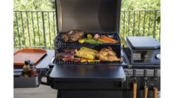 Traeger - Ironwood Pellet BBQ -Barbeque Series Shop TFB61RLG Ironwood Lifestyle Close 035 1000x563 1
