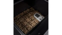 Traeger - Ironwood Pellet BBQ -Barbeque Series Shop TFB93RLG IronwoodXL CloseUp PelletSensor 9398 WEB 1000x563 1