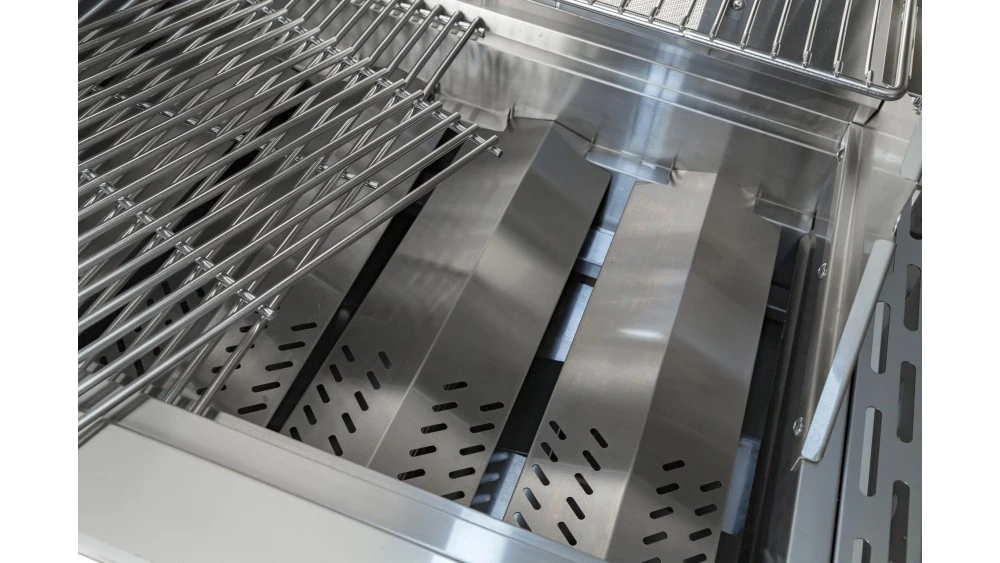 Whistler Grills - Burford 3 Built In Gas BBQ - Free Cover & Rotisserie 5 Whistler Grills - Burford 3 Built In Gas BBQ - Free Cover & Rotisserie - Image 3