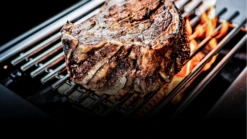 Broil King Royal 340 Gas BBQ -Barbeque Series Shop baron 490 ir 875283ir no text f4 2083x1173 1000x563 6